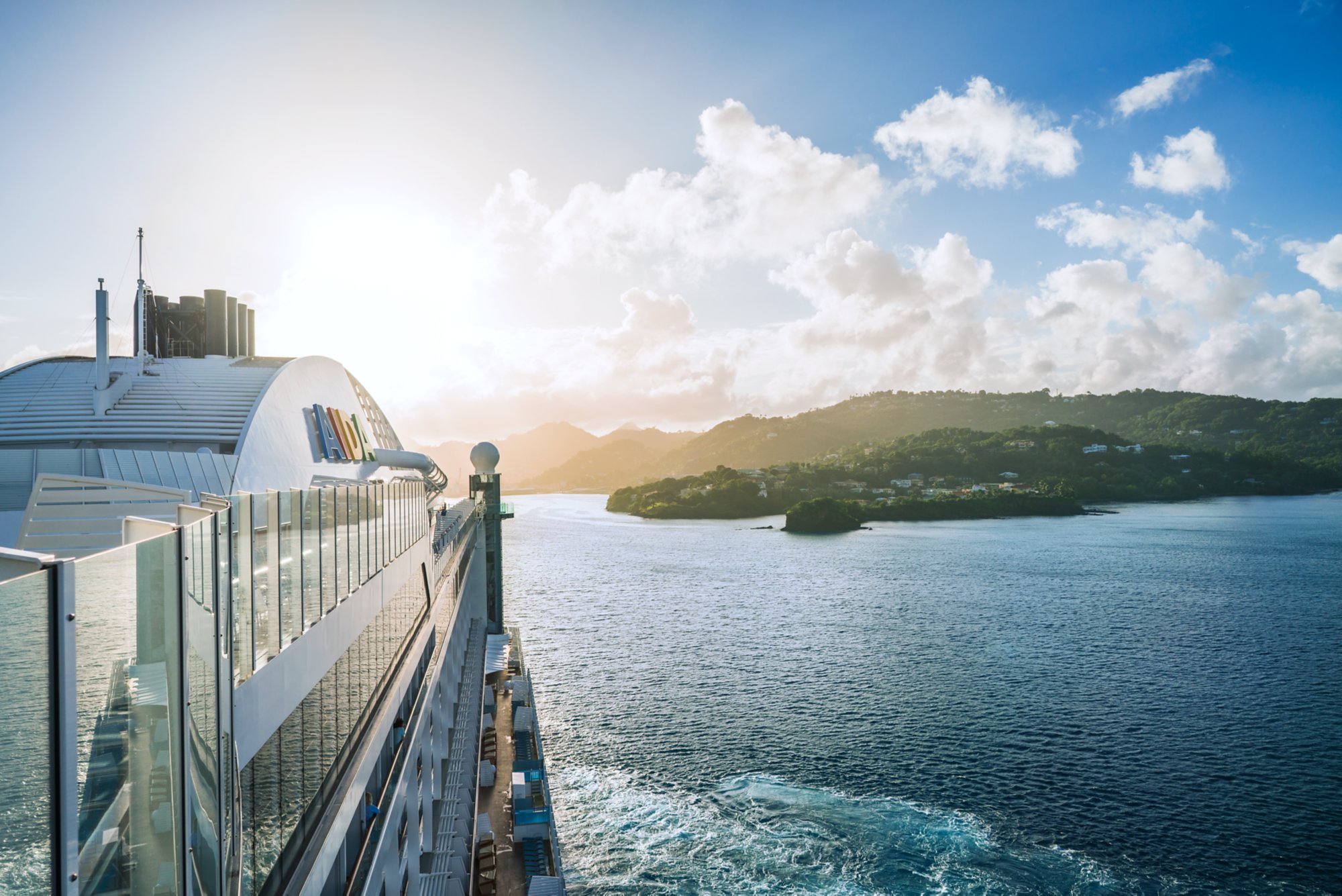 Spiegelungen auf AIDAcosma