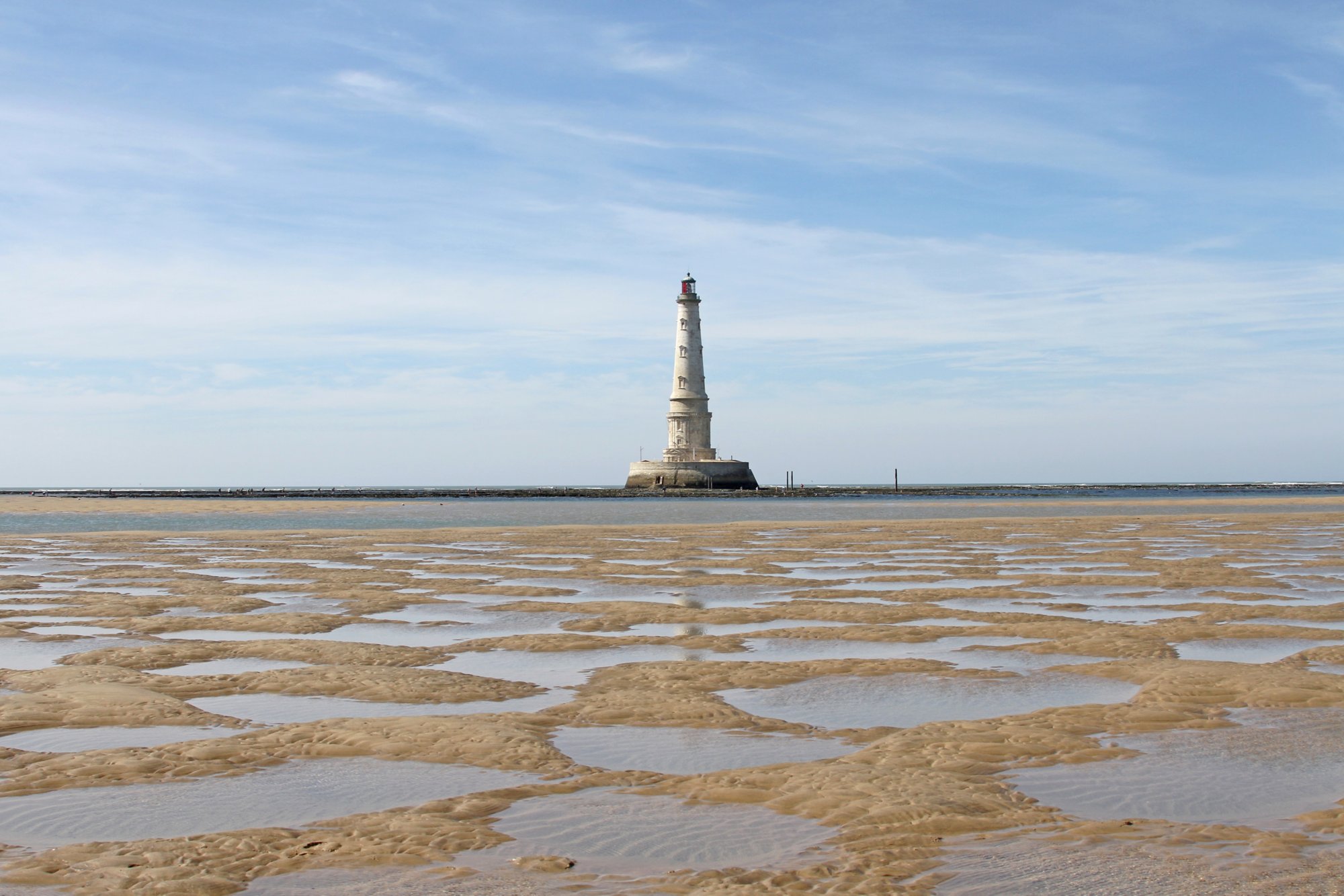 le phare de cordouan dans l'estuaire de la gironde