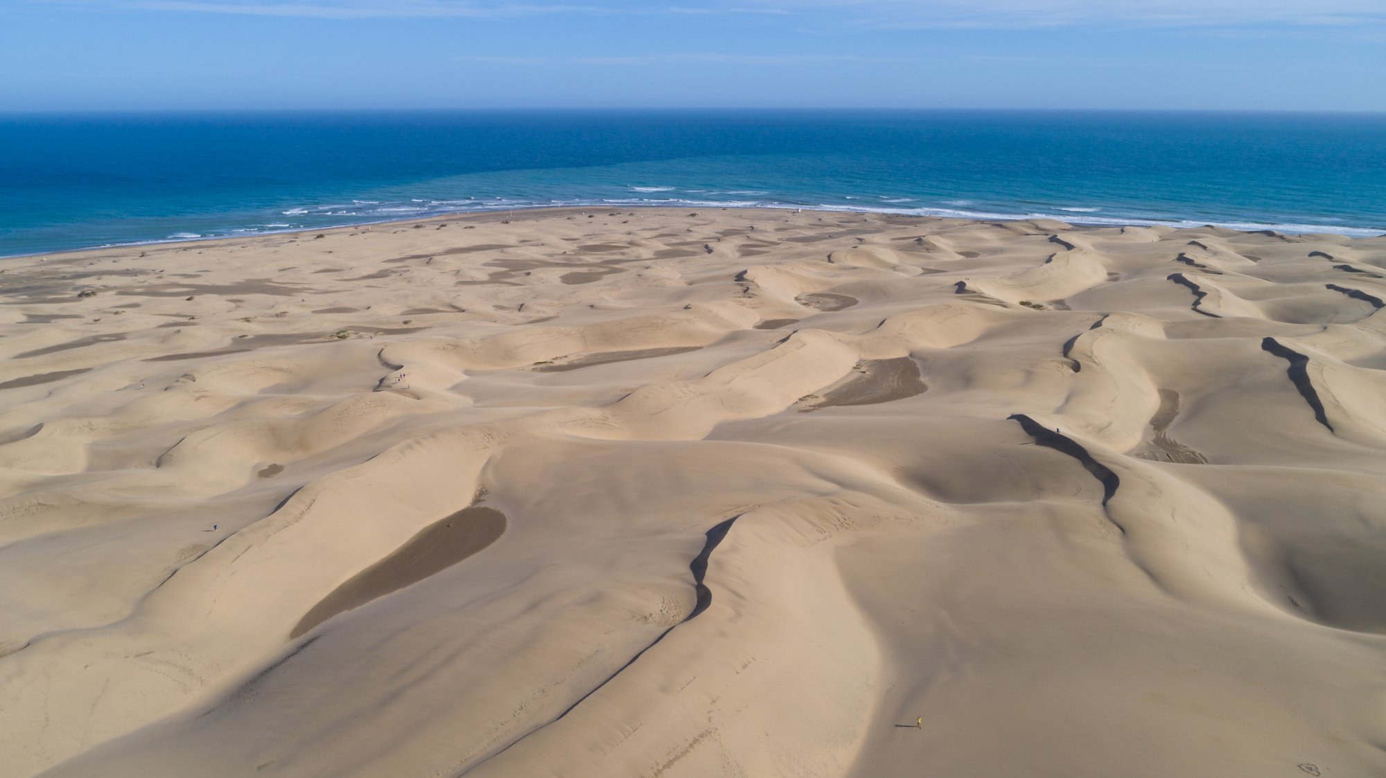 Erkunden Sie die Dünen von Maspalomas auf Gran Canaria.