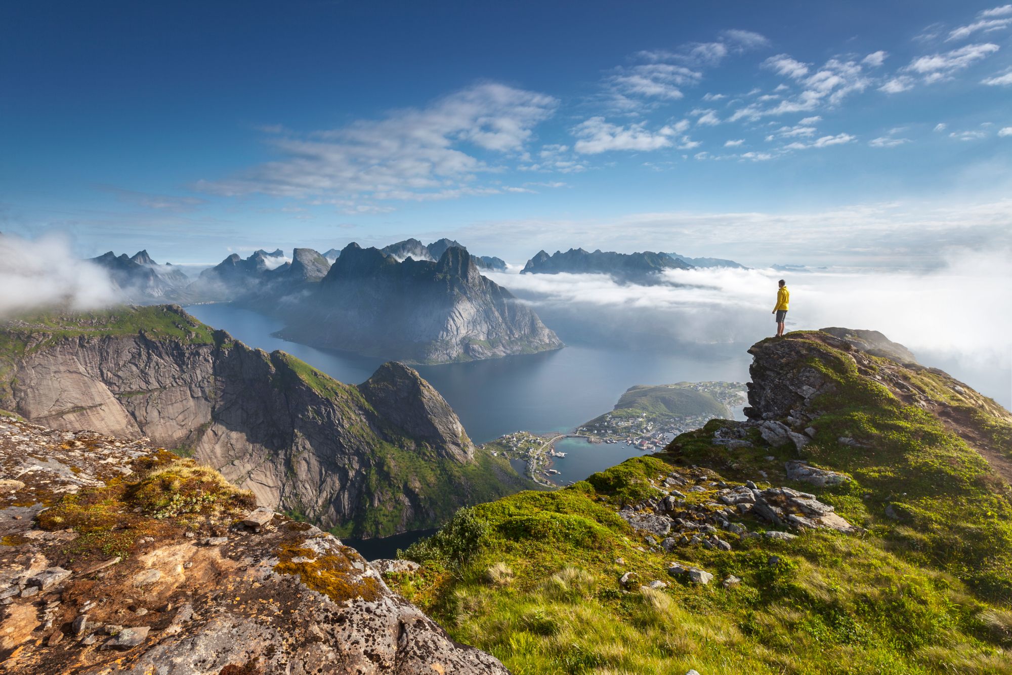 Erkunden Sie Norwegens Lofoten auf einer spannenden Kreuzfahrt.