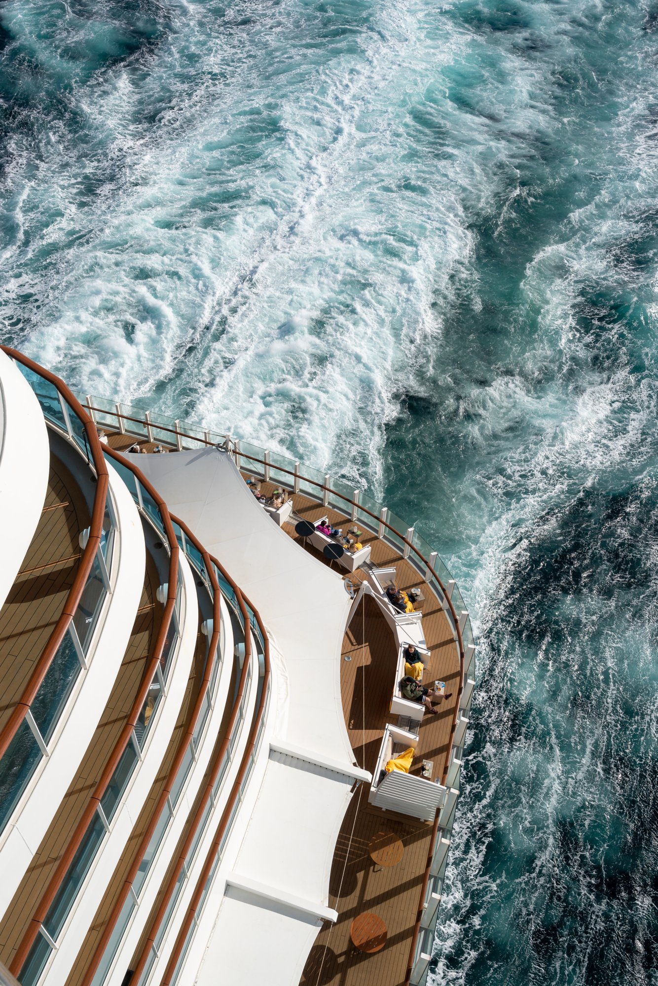 Aidaprima Norwegen ab Hamburg vom 17.09.-24.09.2022 für Aida Reisefuehrer

Foto Tom Schulze
tel.    0049-172-7997706
mail  post@tom-schulze.com
web  www.tom-schulze.com