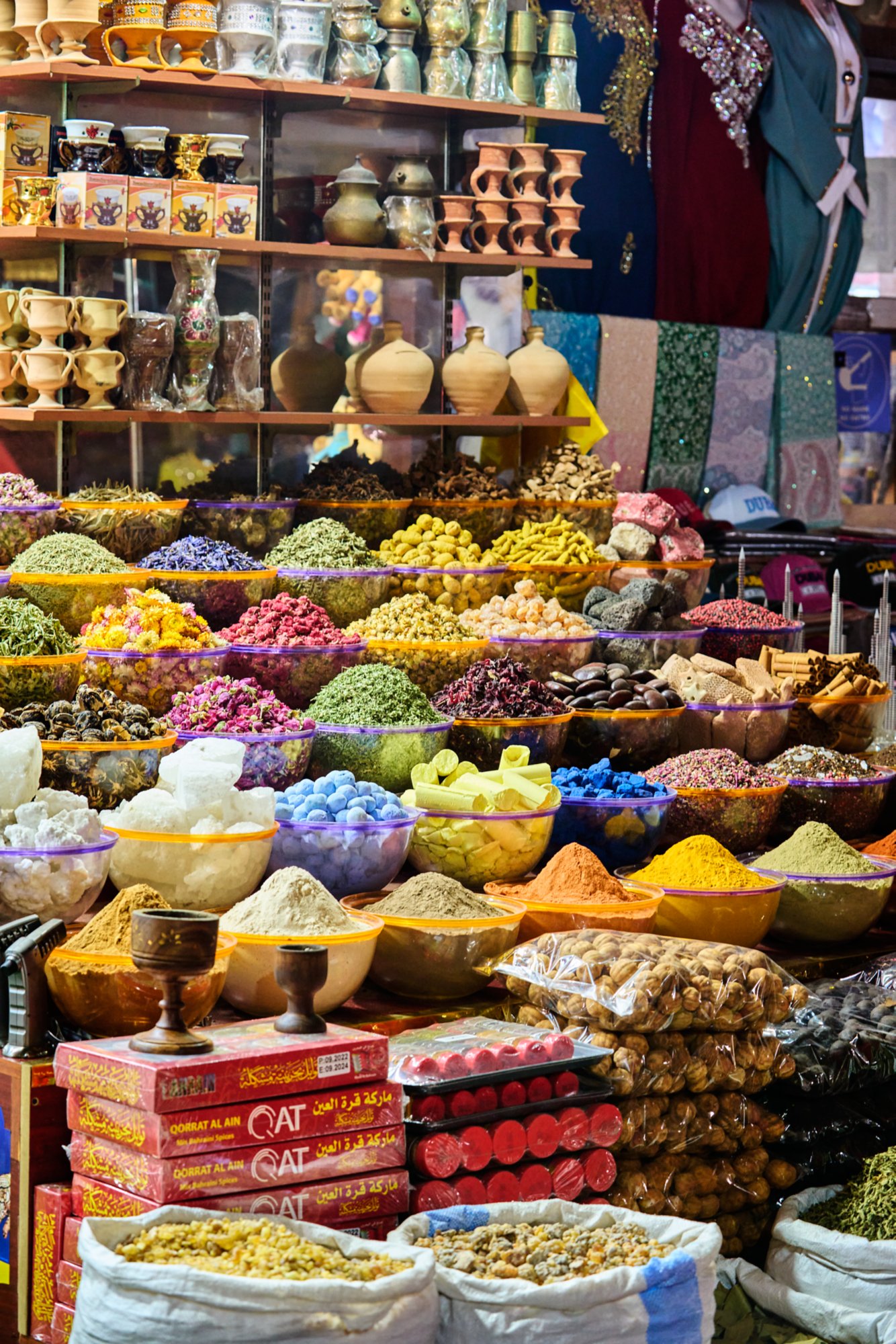 Gewürze in einem orientalischen Souk