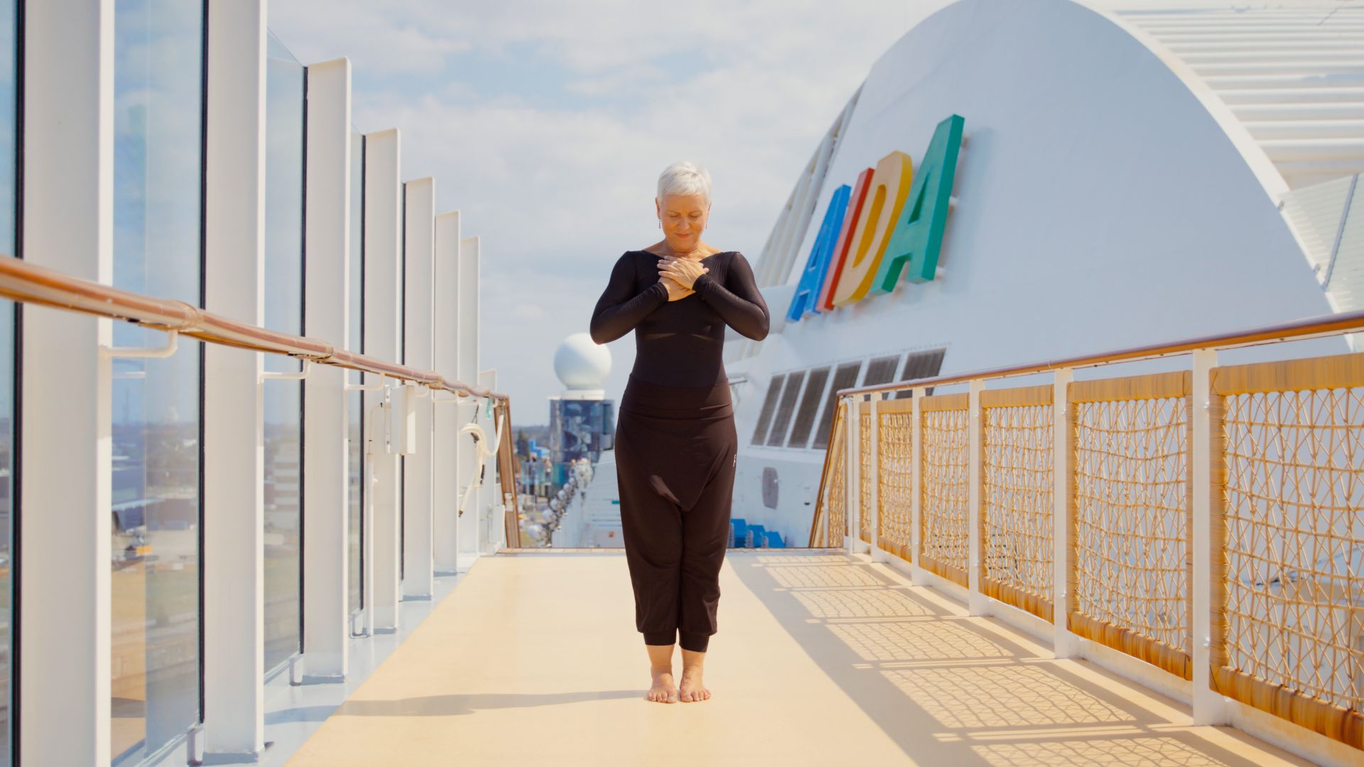 AIDA Feelgood-Botschafterin Petra Havelkova beim AIDA Flow Tutorial