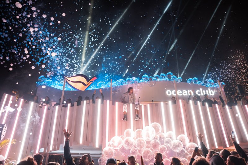 AIDA setzt Kurs aufs Festival: Spannende Urlaubsmomente auf dem SUPERBLOOM Festival 2025 und GLÜCKSGEFÜHLE Festival 2025