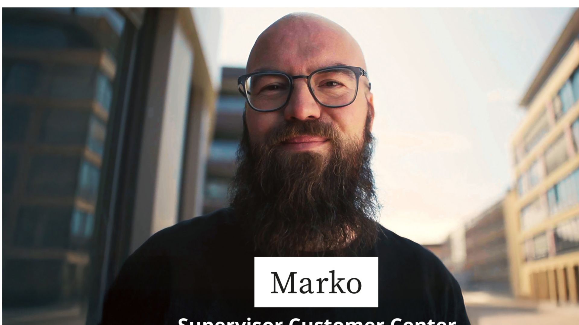 Marko in the AIDA Customer Center