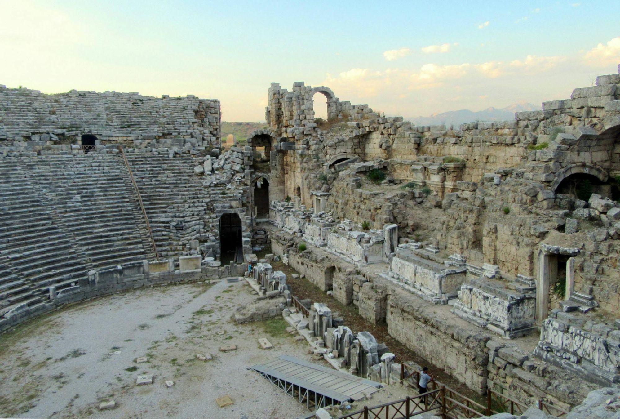 ALA02_ASPENDOS_002.jpeg