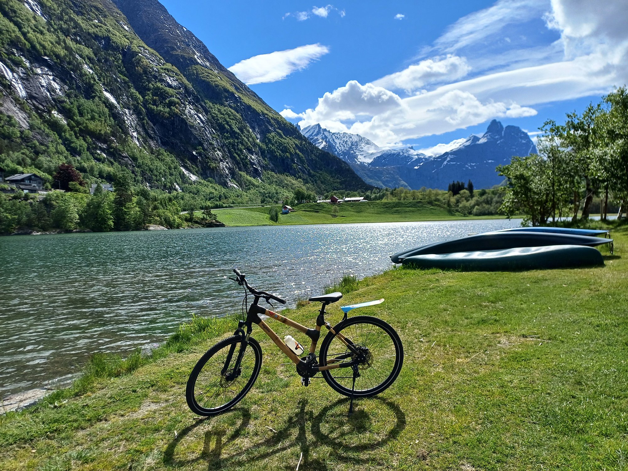 Zur Trollwand mit dem Bike