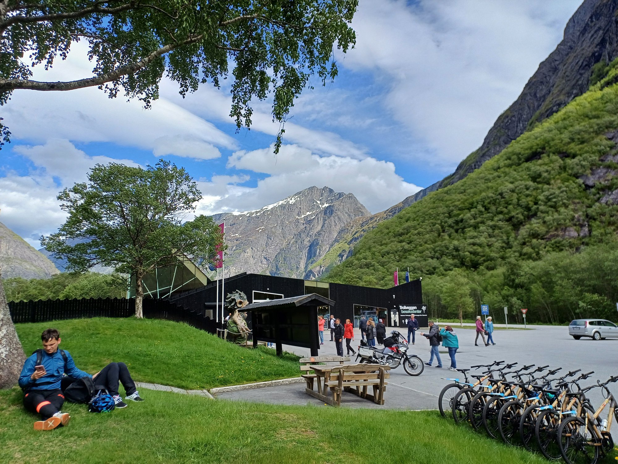 Zur Trollwand mit dem E-Bike