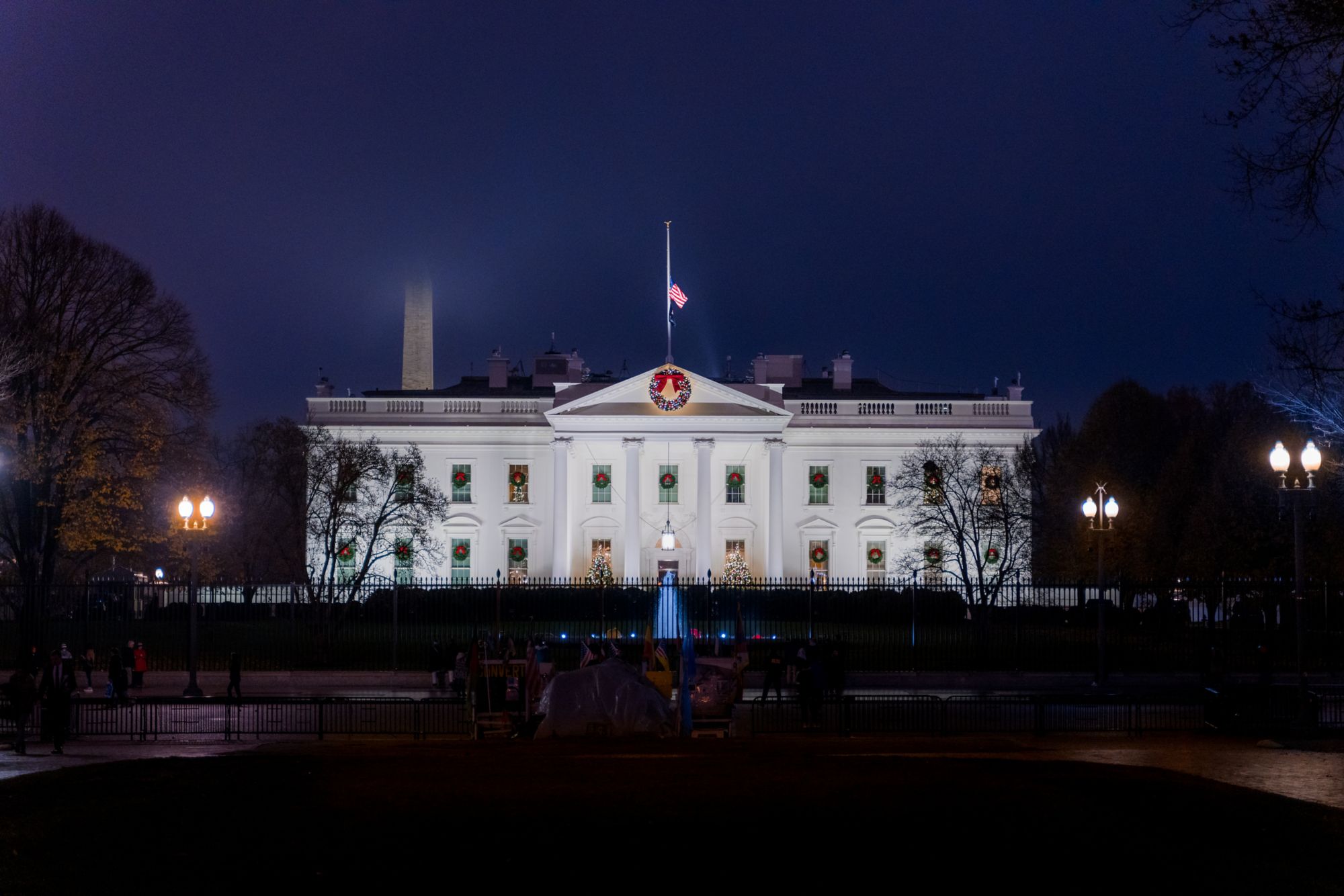 BTM05_BTM07_BTM13_WhiteHouse_DNA_2026_quer_001.jpg