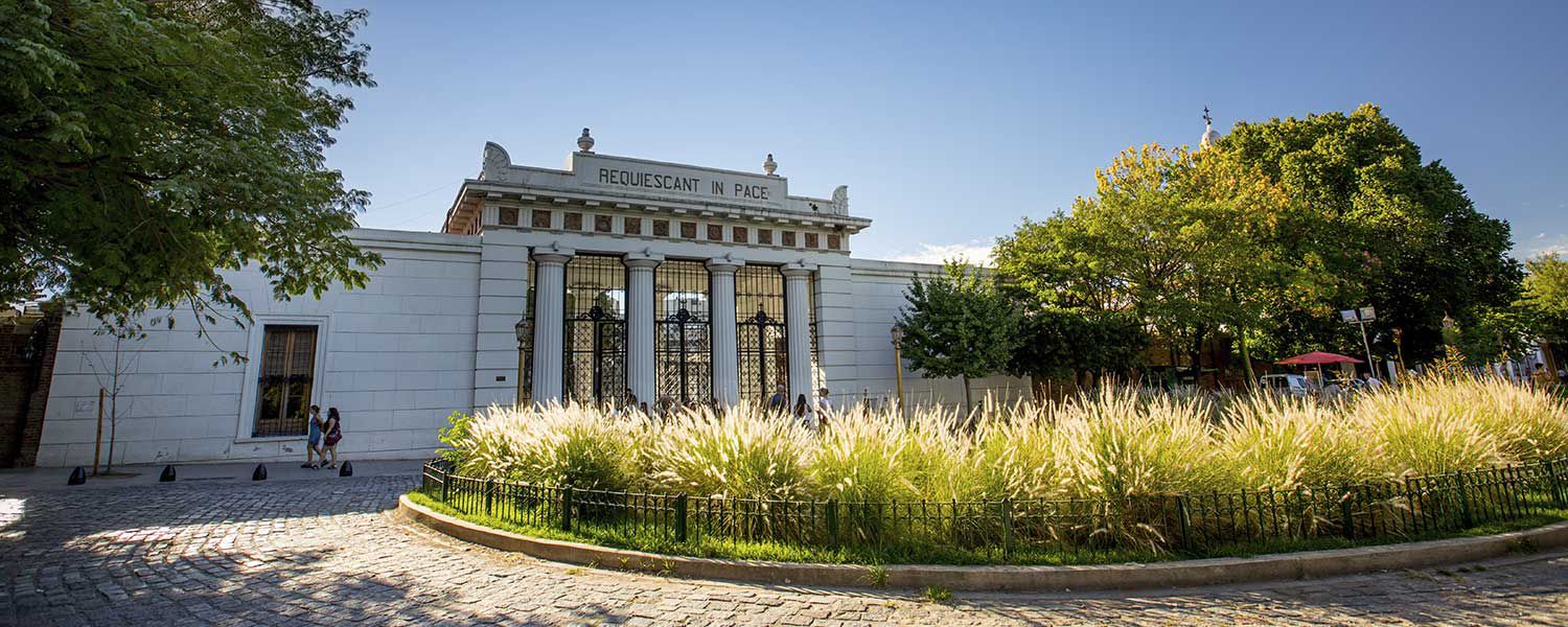 BUE20_Shorexploration_Recoleta_2025_007.jpg