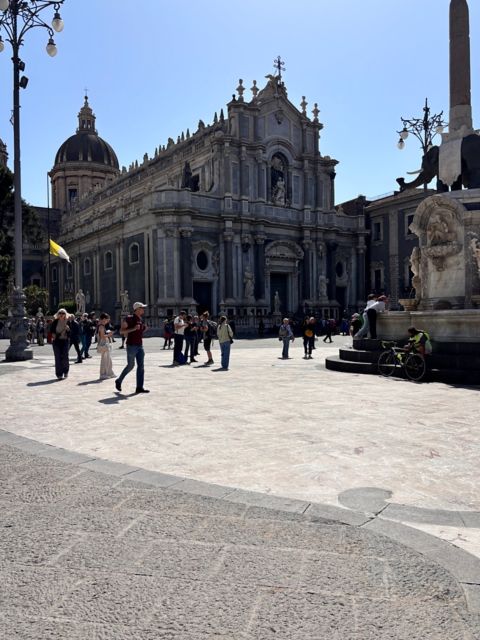 CATB13_B43_Elefantenbrunnen_202505_004.png