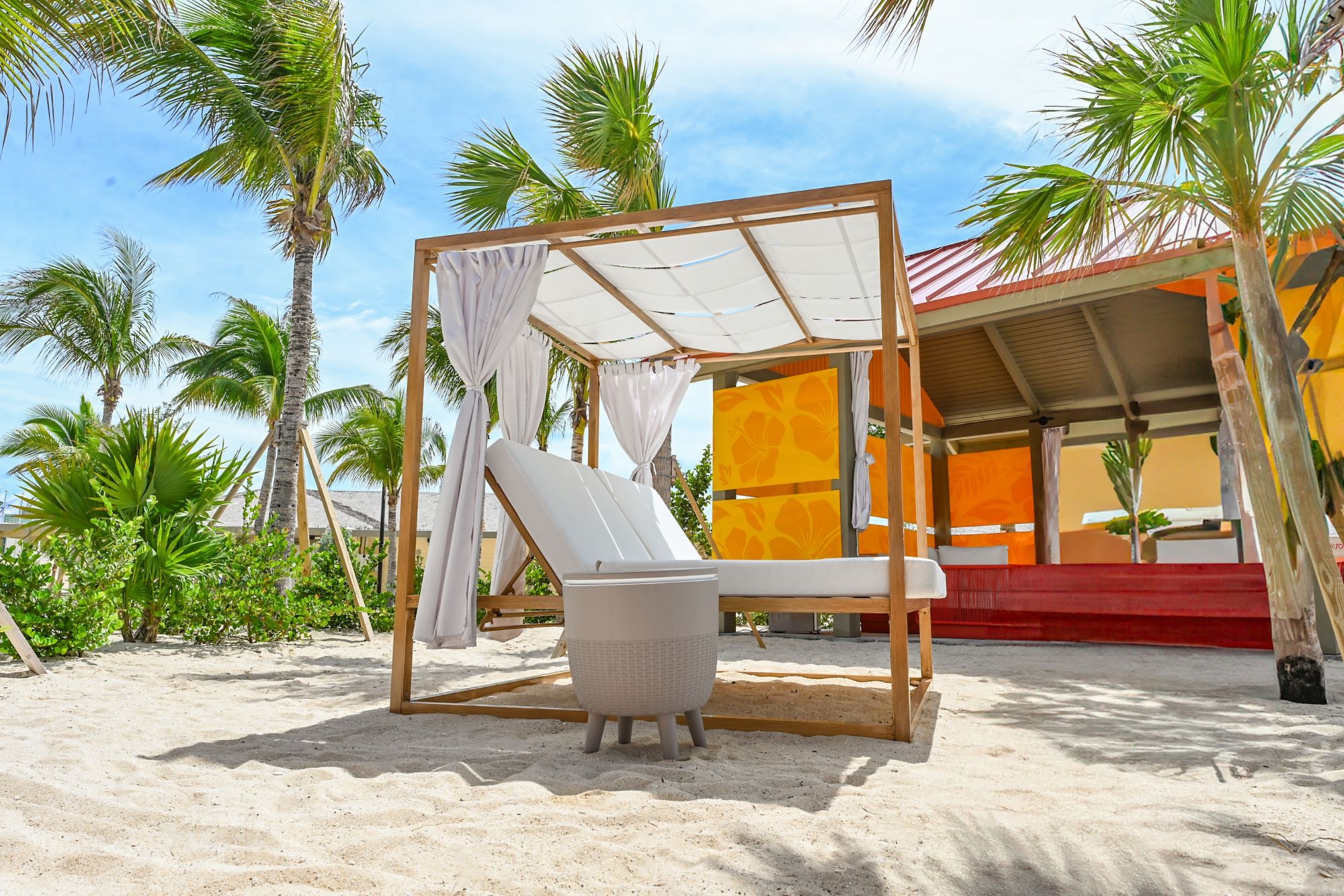 Loungebett am Calypso Beach
