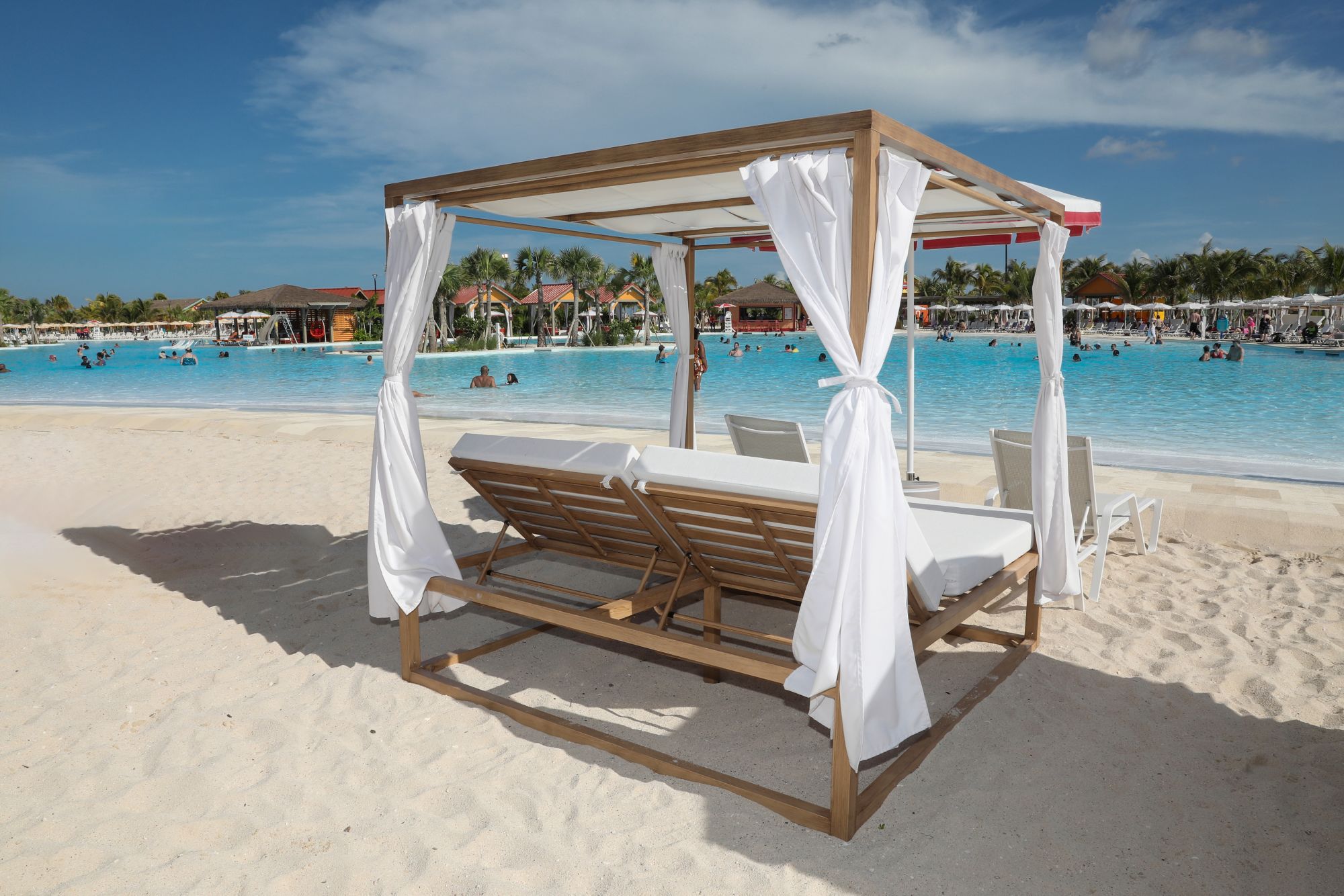 Loungebett in Calypso Lagoon North