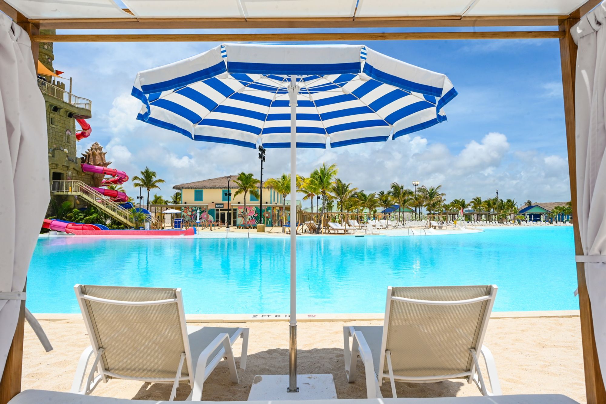 Loungebett in Starfish Lagoon North
