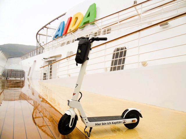 E-Scooter_E01_AIDAdiva_hoch_E-Scooter_102024.jpg