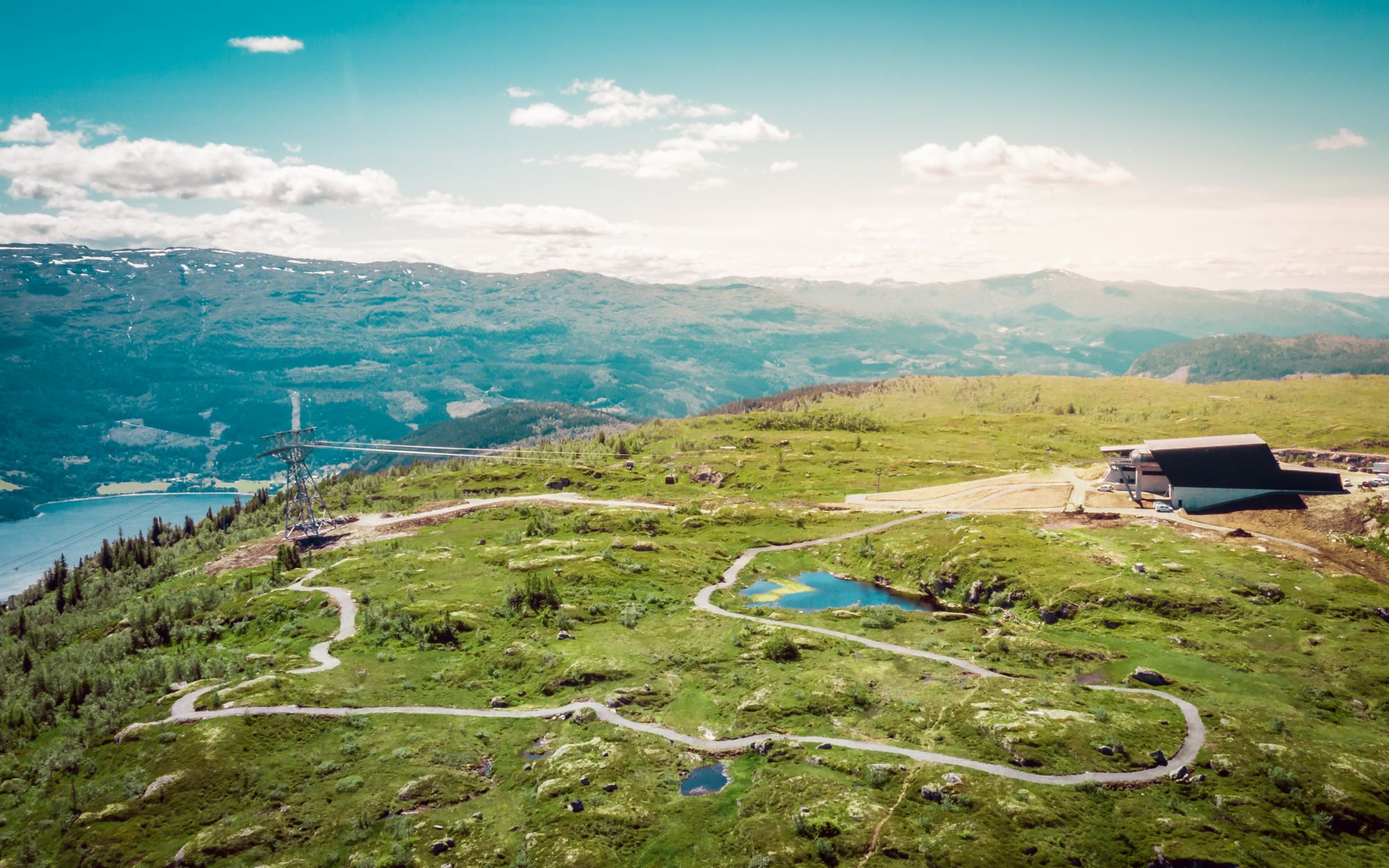 Voss auf eigene Faust erleben – Norwegens Natur von oben!