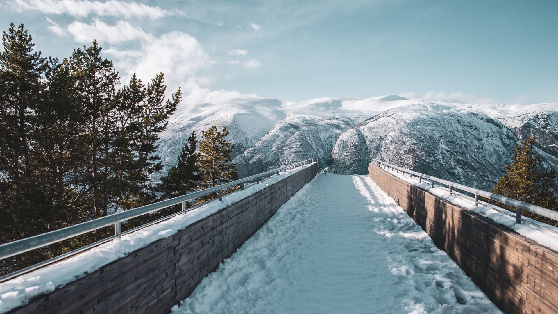 FLA