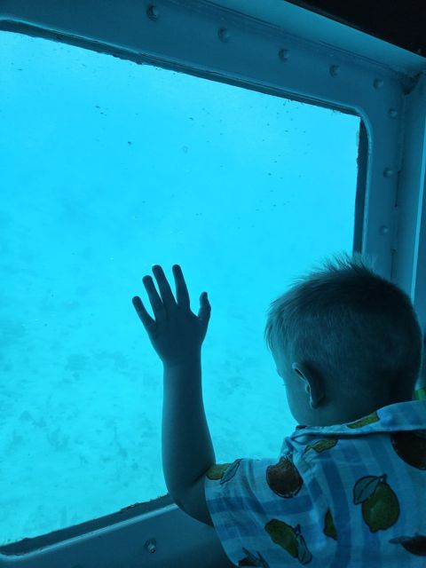 GDT06_GrandTurkWall_submarine_child_2026_hoch_004.jpg