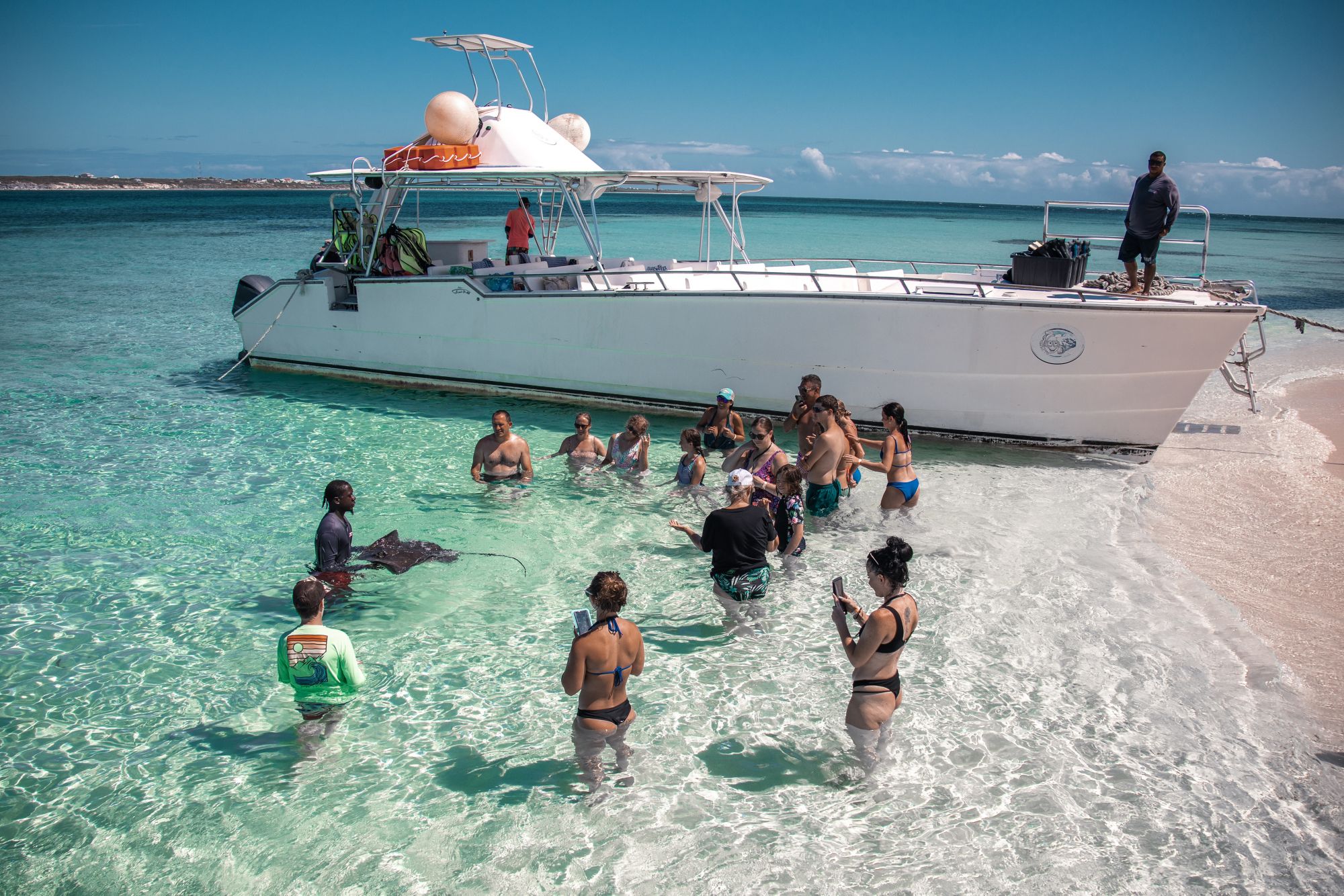 GDT07_StingrayBoatandBeach_OceanVibesScuba_Watersports_2024_quer_005.JPG