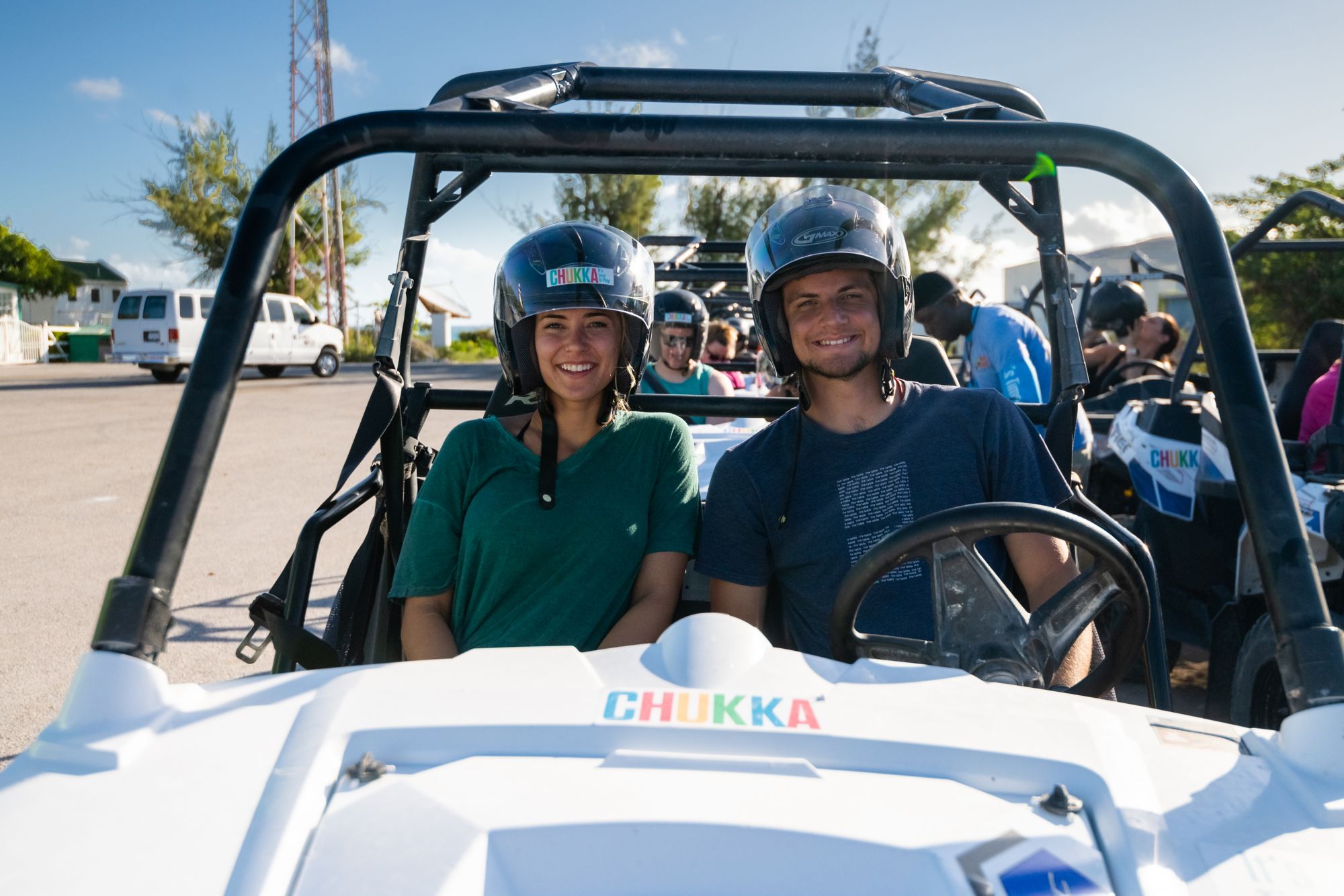 GDT09_Buggy_nah_mit_Menschen_Chukka_2019_quer_006.jpg