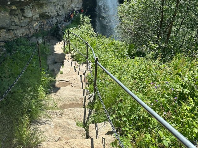 GEI03_WasserfallWanderweg_PR_2025_hoch_004.jpg