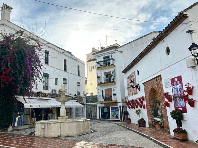 GIB09_PlazadelosNaranjos_Marbella_DI_2025_007.jpeg