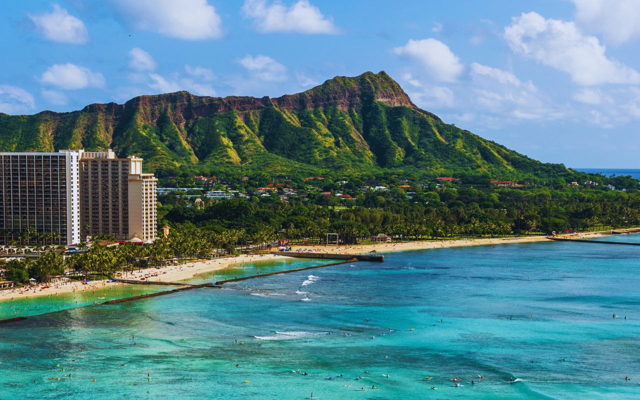 Sites, Bites, and Sips (1280 x 800 px) - Diamond Head