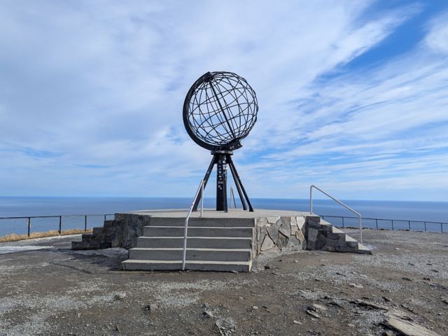 Frühstück über dem Polarkreis am Nordkap