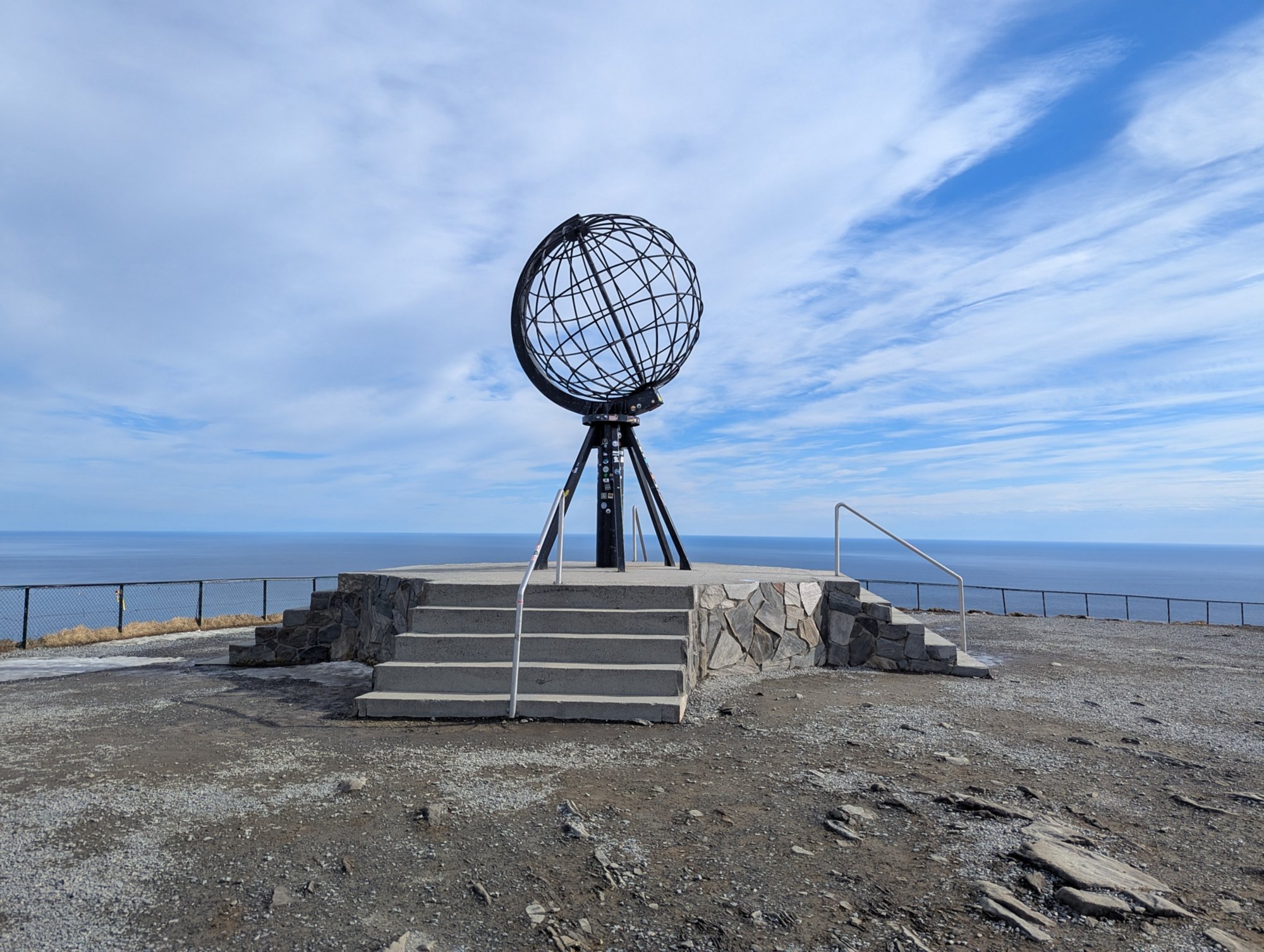 Frühstück über dem Polarkreis am Nordkap