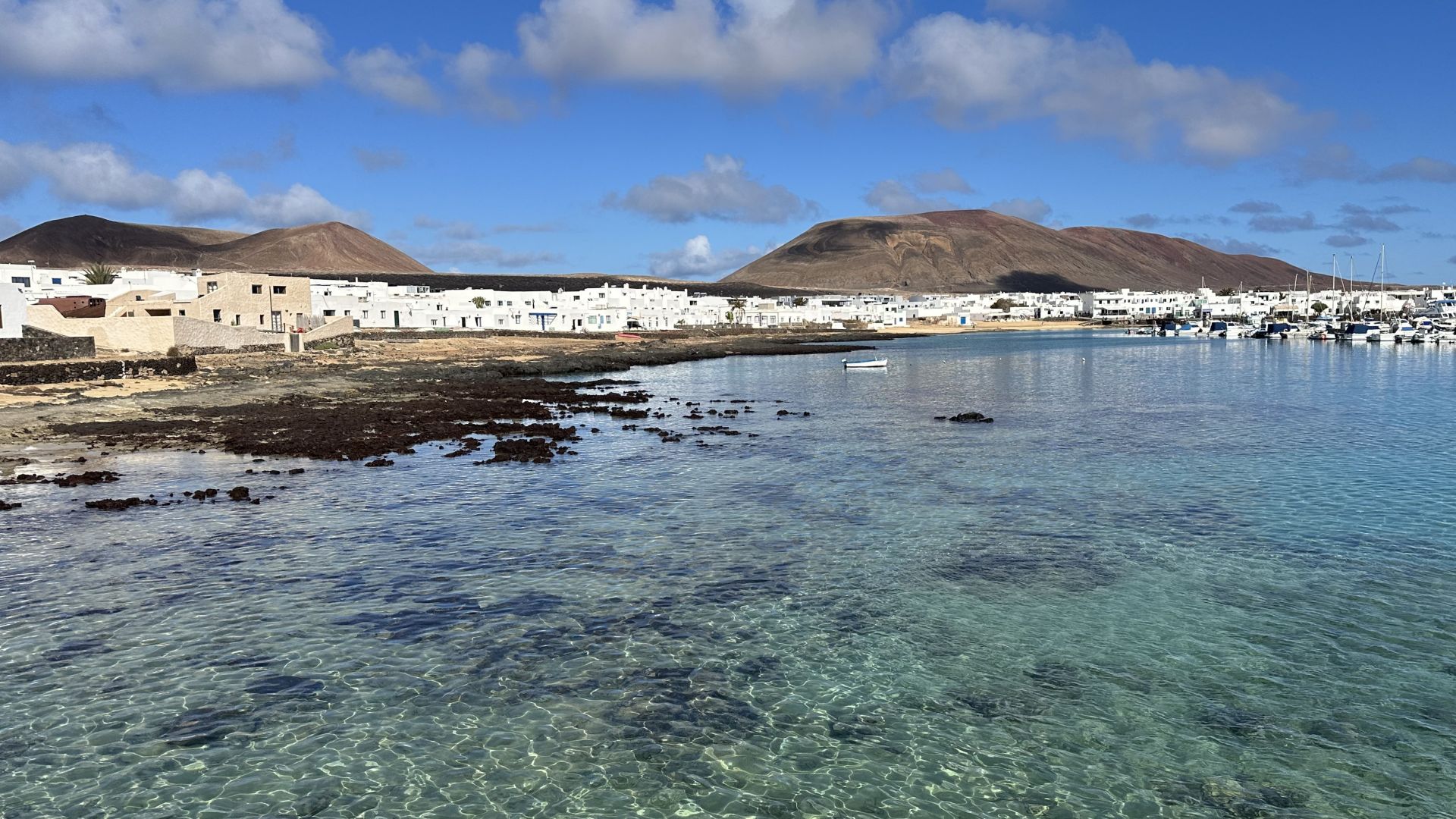 Per Boot nach La Graciosa – Playa Francesa & Baden