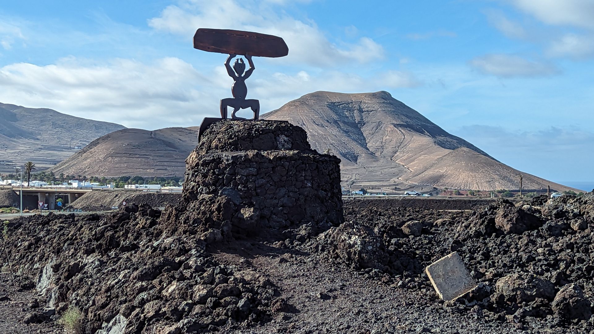 Timanfaya & La Geria Route – Wein aus Lava
