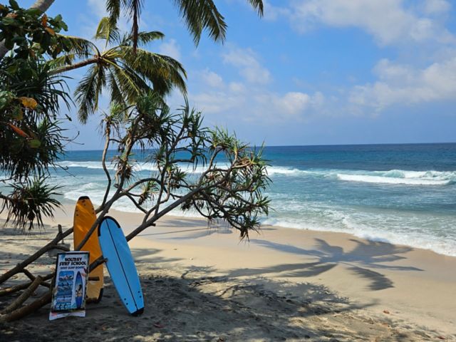 LOM04_GiliTrawanganStrand_ST_2025_hoch.jpg