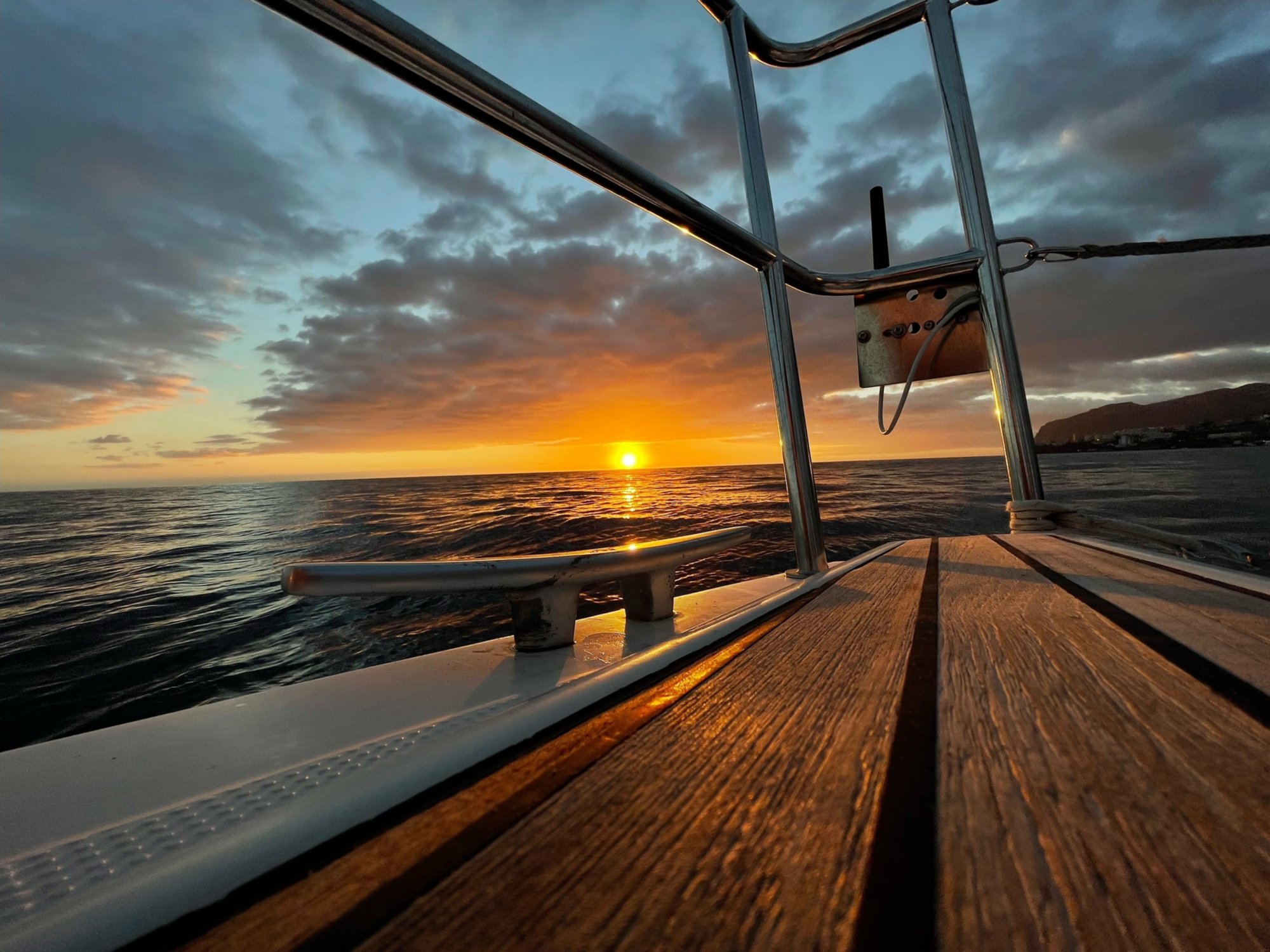 Exklusive Bootstour zum Sonnenaufgang