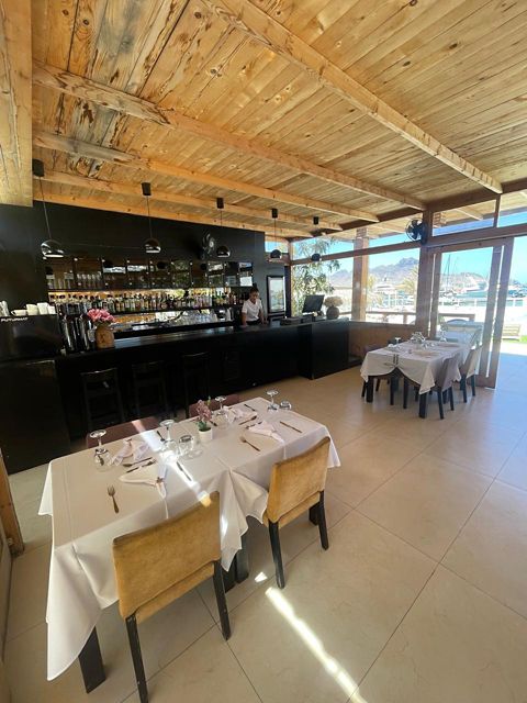 MIN12_pontdaguarestaurant8_Intercruises_202605_001.jpeg