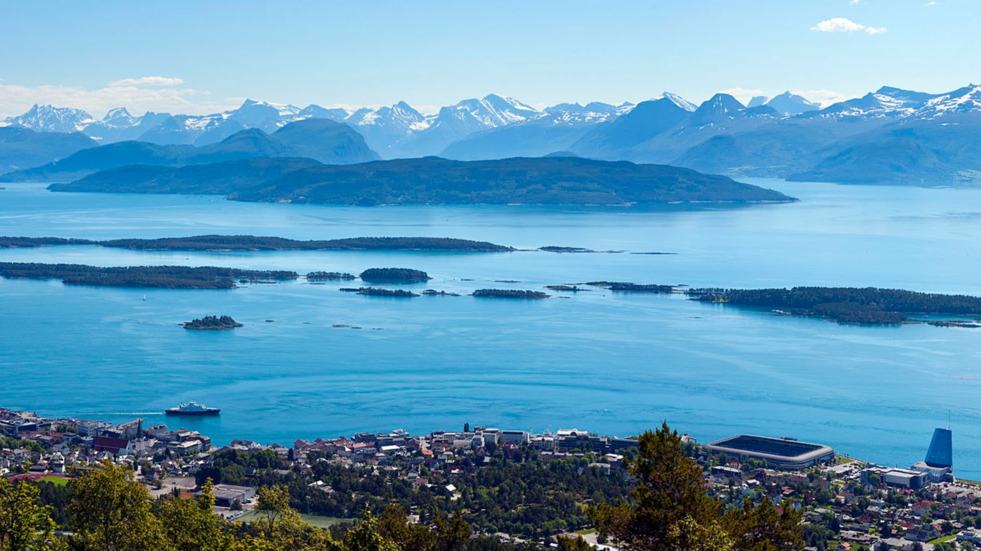 MOLSHU01_03_Molde_Panorama_Einar_Engdal_quer.jpg