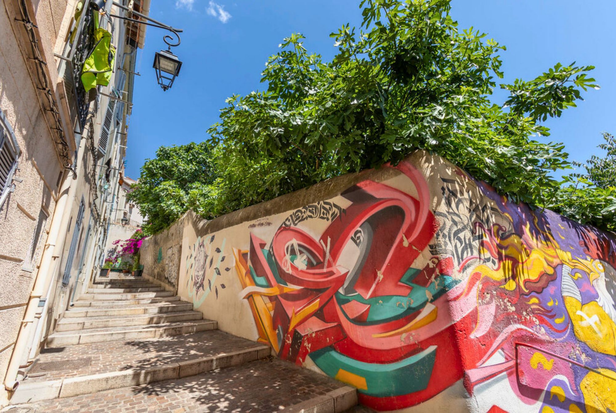 Marseille kreativ erleben: Street Art und Altstadtflair