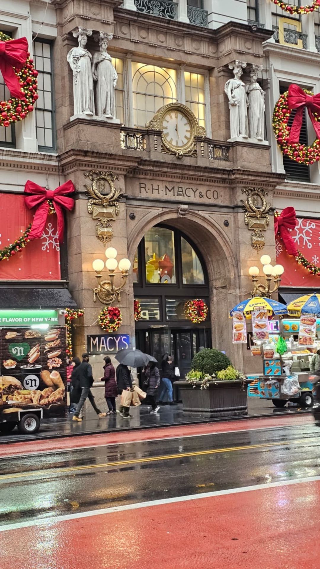 NYC11_macy4.jpg