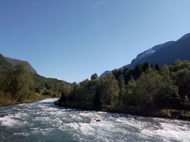 OLD06_OldenRiver_002.jpg