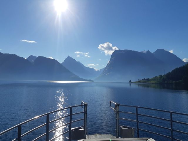 Hjorundfjord Sightseeing