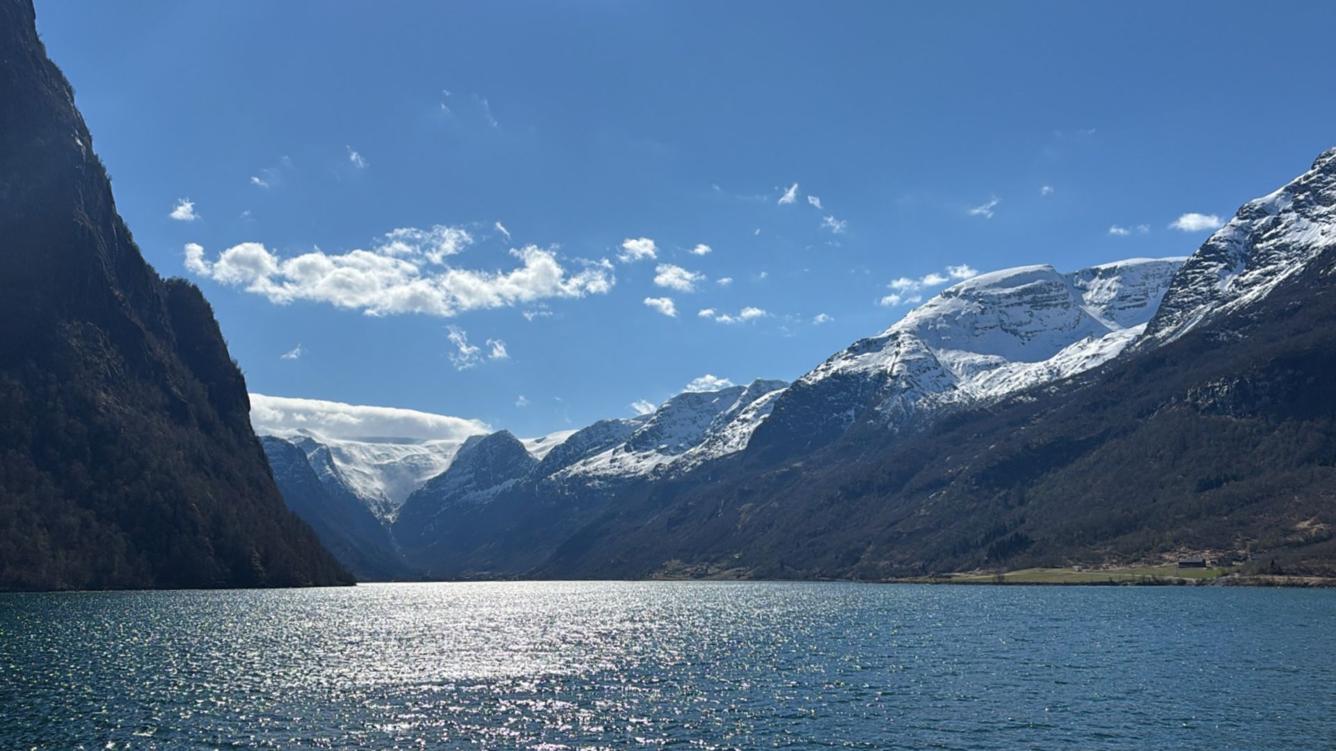 OLD_OLDB13_B43_See_Aussicht_Glaetscher_PE_202605_quer.jpeg