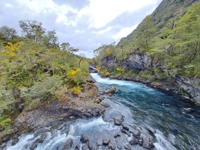 PCM_PCM02_PetrohueWasserfaelle_SO_2023_quer.jpg