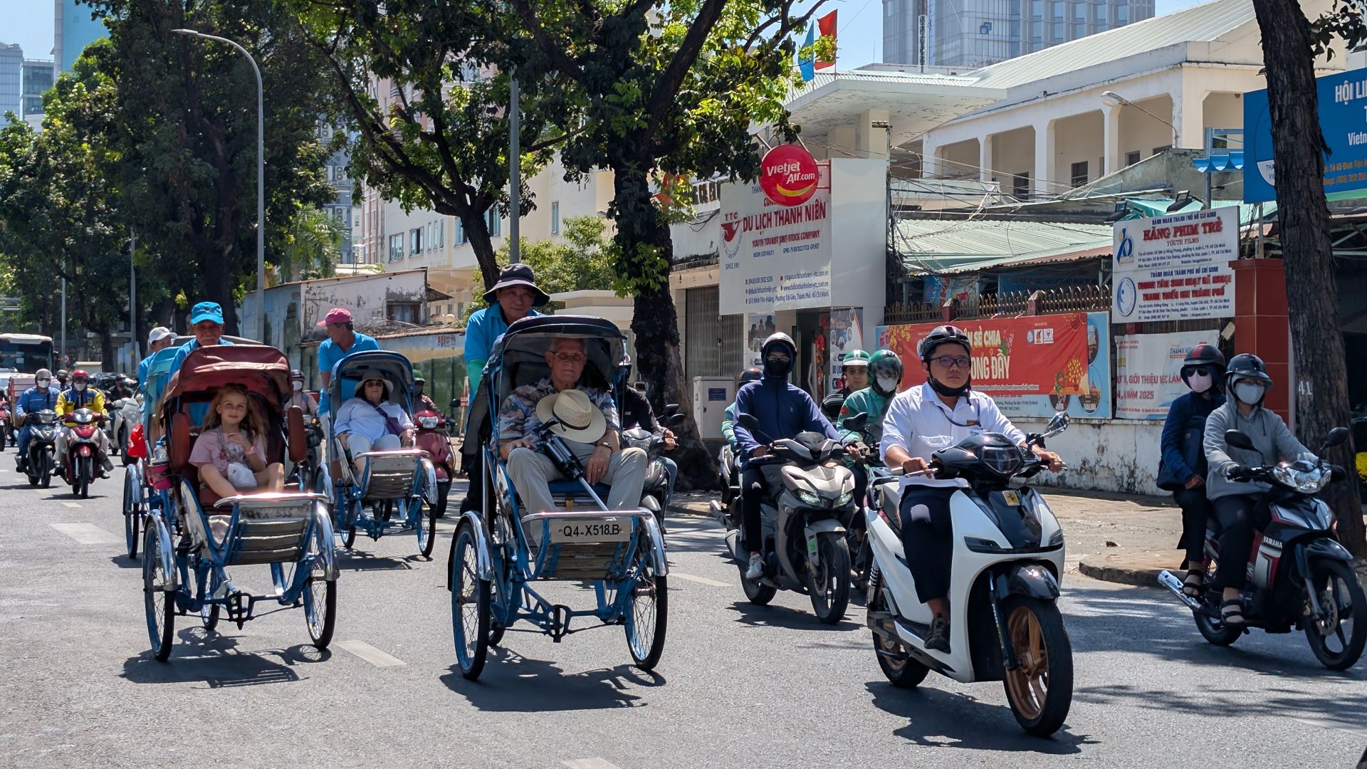 Ho-Chi-Minh mit der Rikscha entdecken