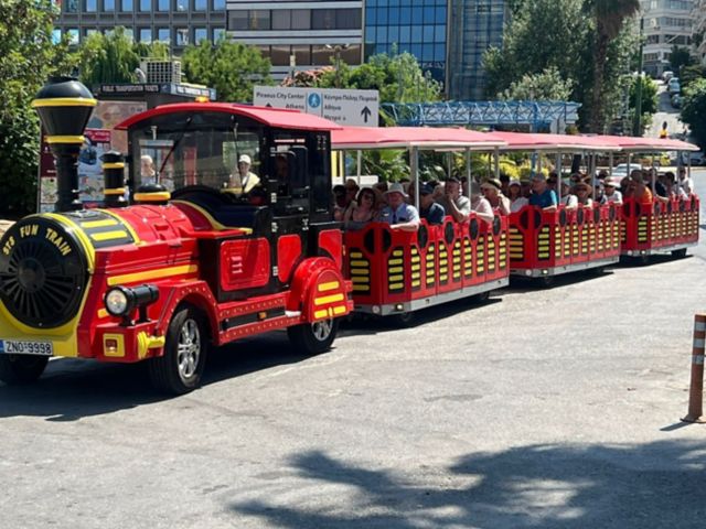 Piräus individuell  mit dem Mini-Zug