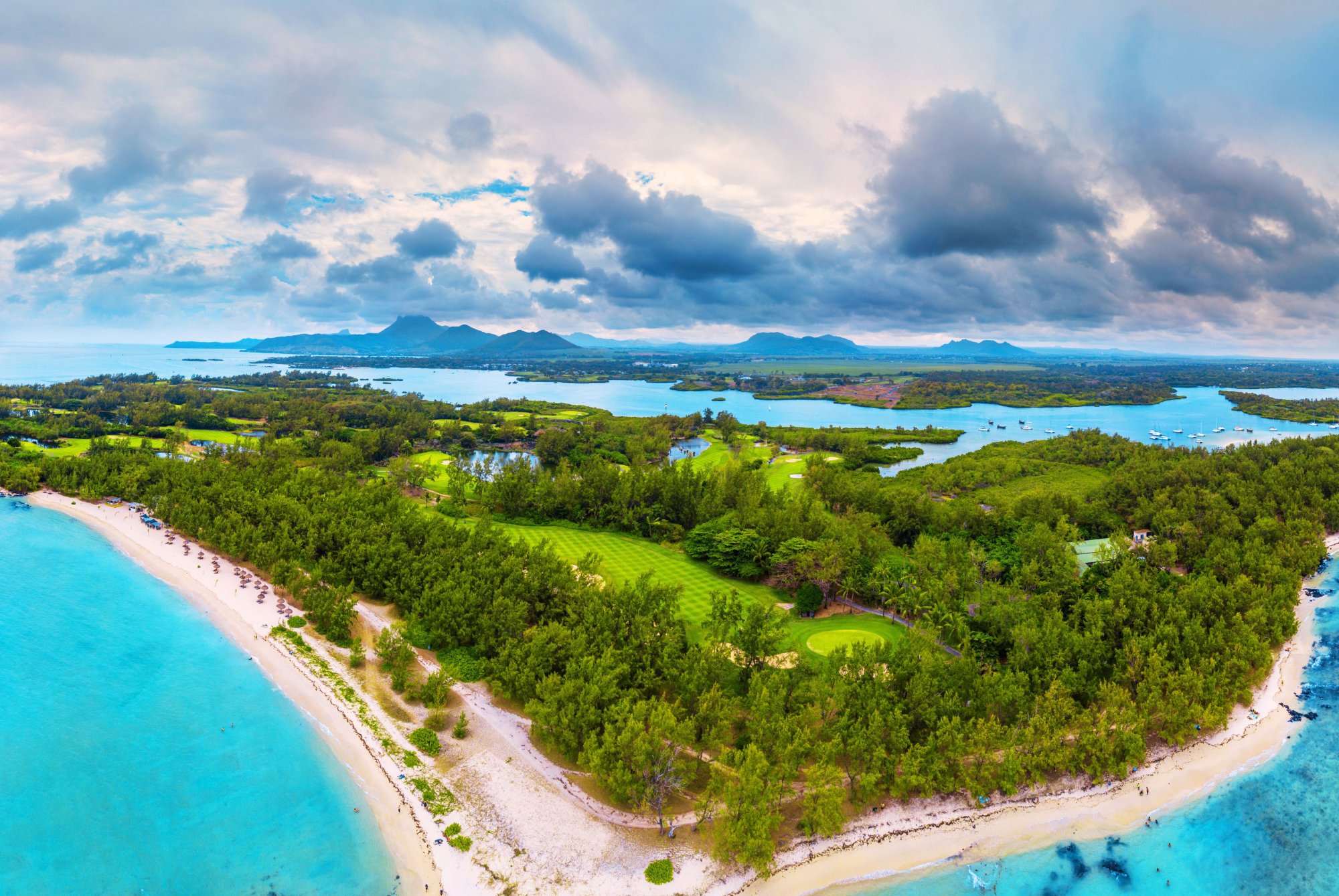 Chamarel 7 Coloured Earth  - 25