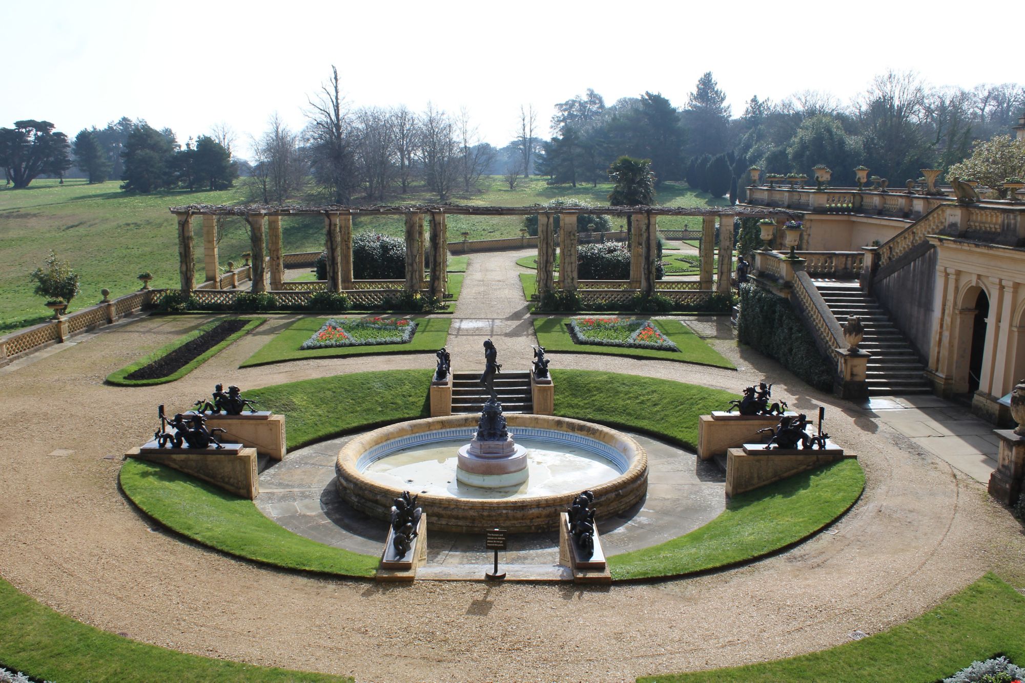 PME16_04_OsborneHouseGartenAussen_quer_002.JPG