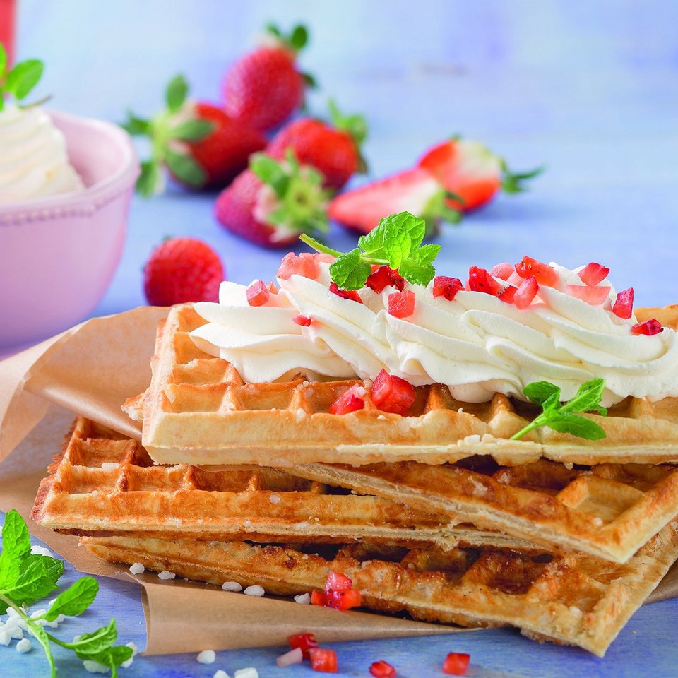 Waffeln mit Schlagsahne