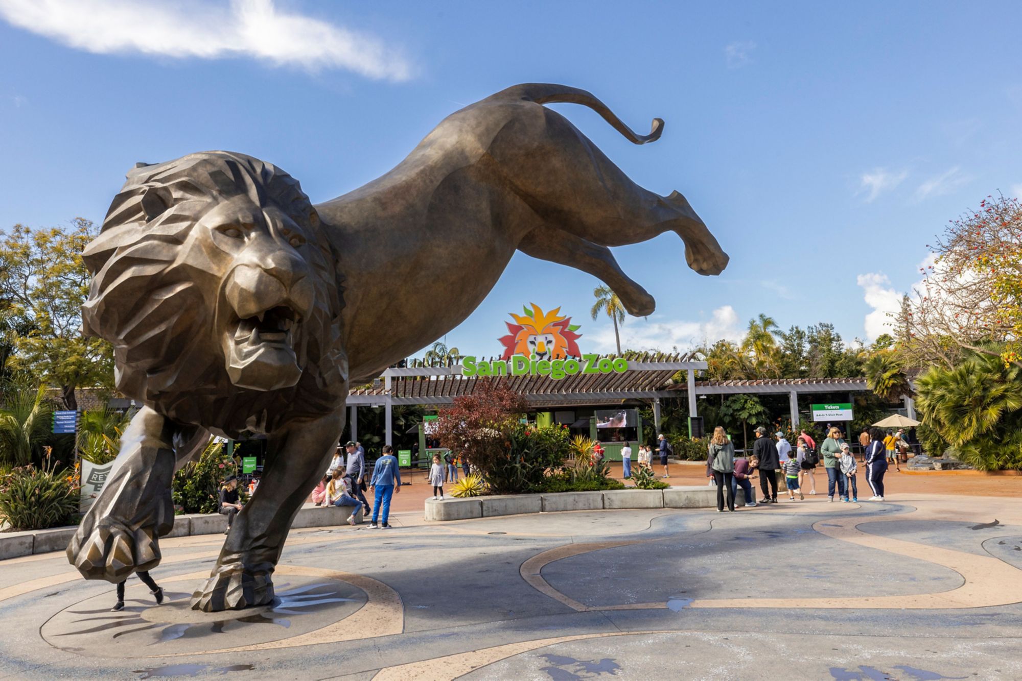 SAD10_SanDiegoZooimageentrance_005.jpg