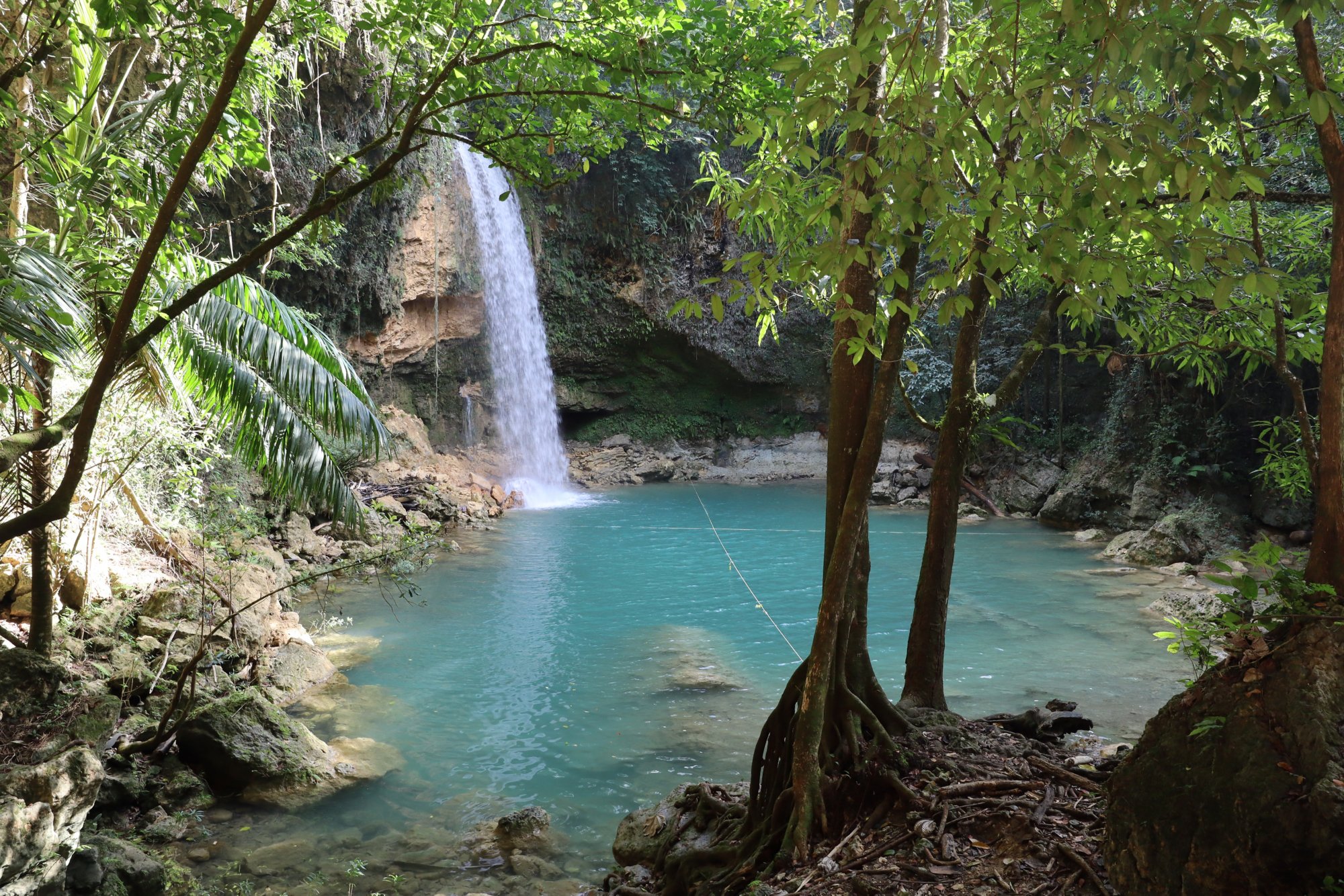 Zum Wasserfall ins Hinterland