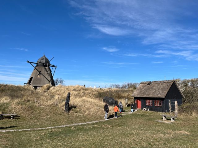 SKA01_KuestenmuseumAussenbereich2_MA_2025_001.JPG
