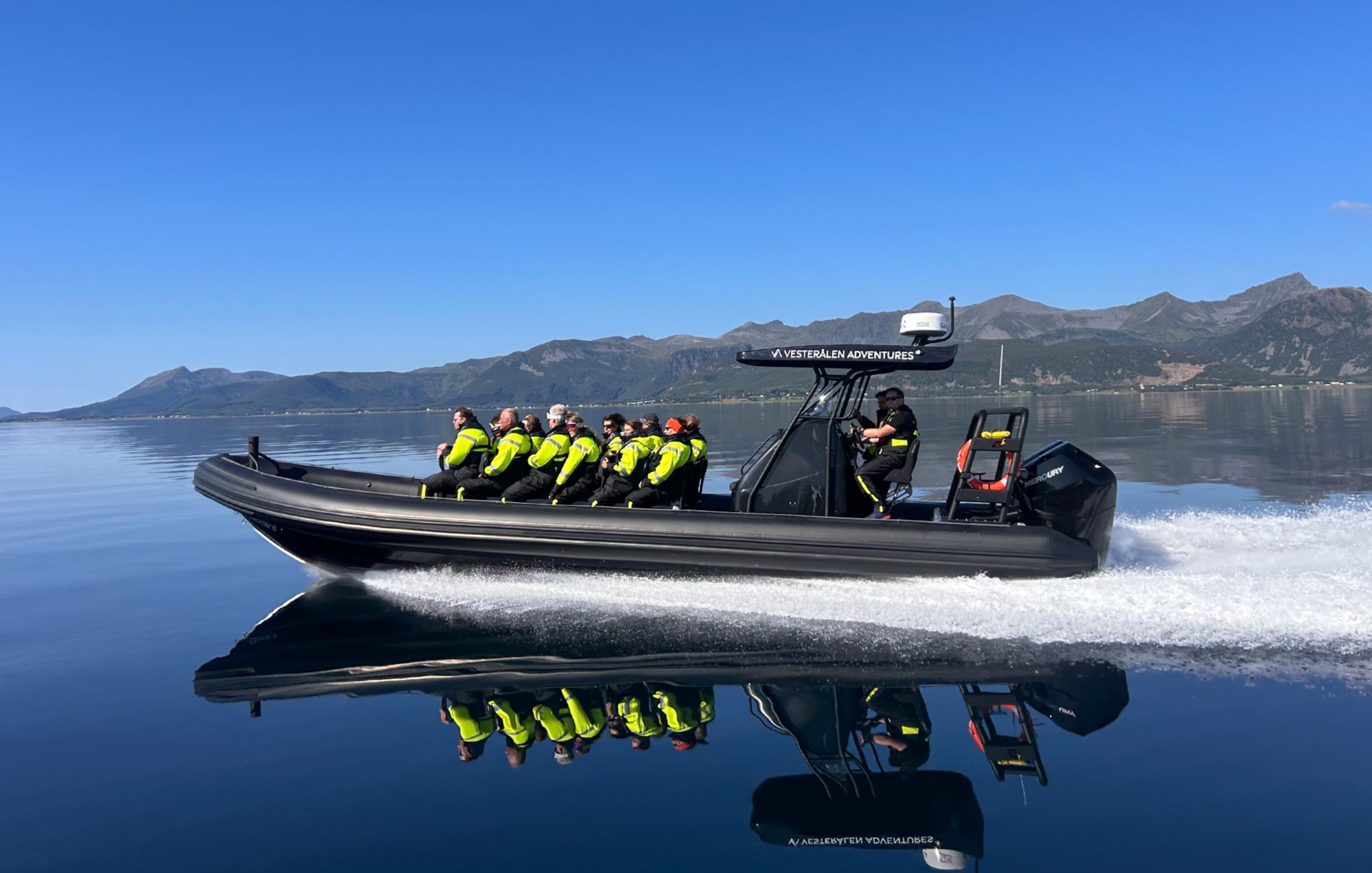 Mit dem RIB durch den Trollfjord